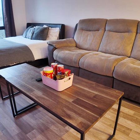Luxurious Birmingham City Apartment Екстер'єр фото